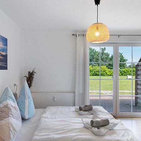 Ferienwohnung Luette Veer Ribnitz-Damgarten Exteriör bild